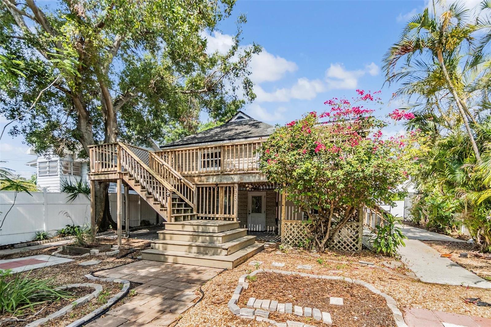 3320 JACKSON ST N, ST PETERSBURG, FL, 33704