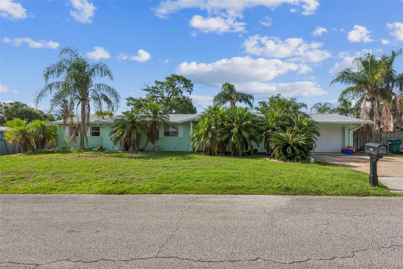 225 SHERWOOD LN, DAYTONA BEACH, FL, 32117