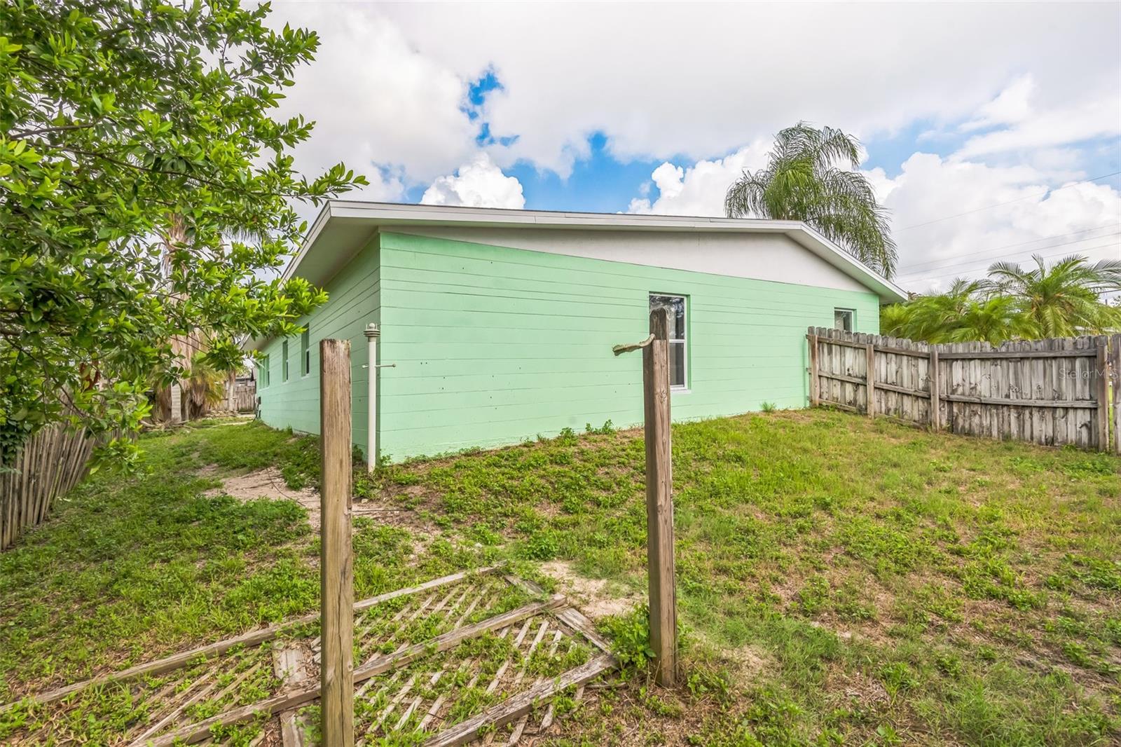 225 SHERWOOD LN, DAYTONA BEACH, FL, 32117