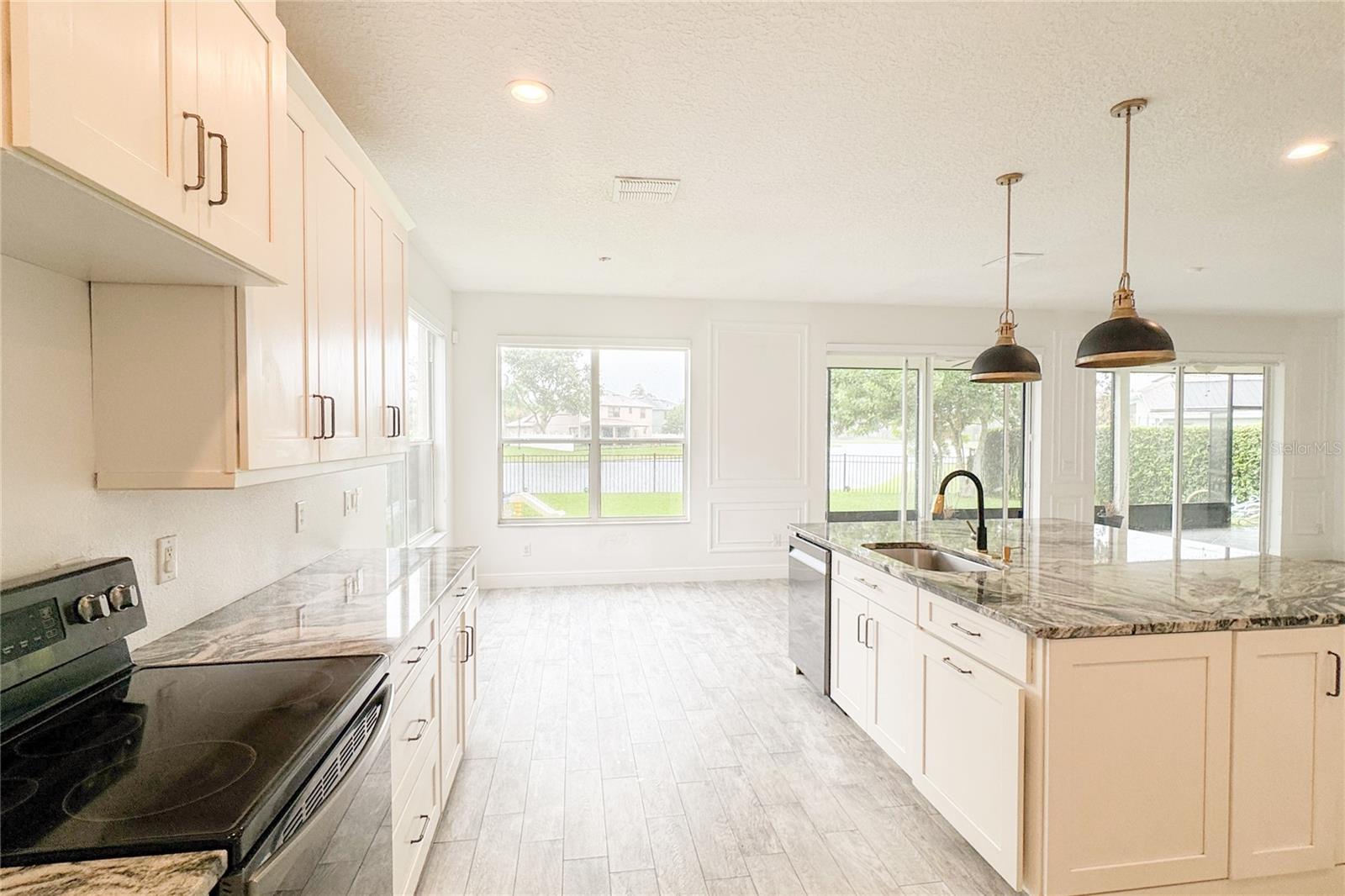 1833 OAK GROVE CHASE DR, ORLANDO, FL, 32820