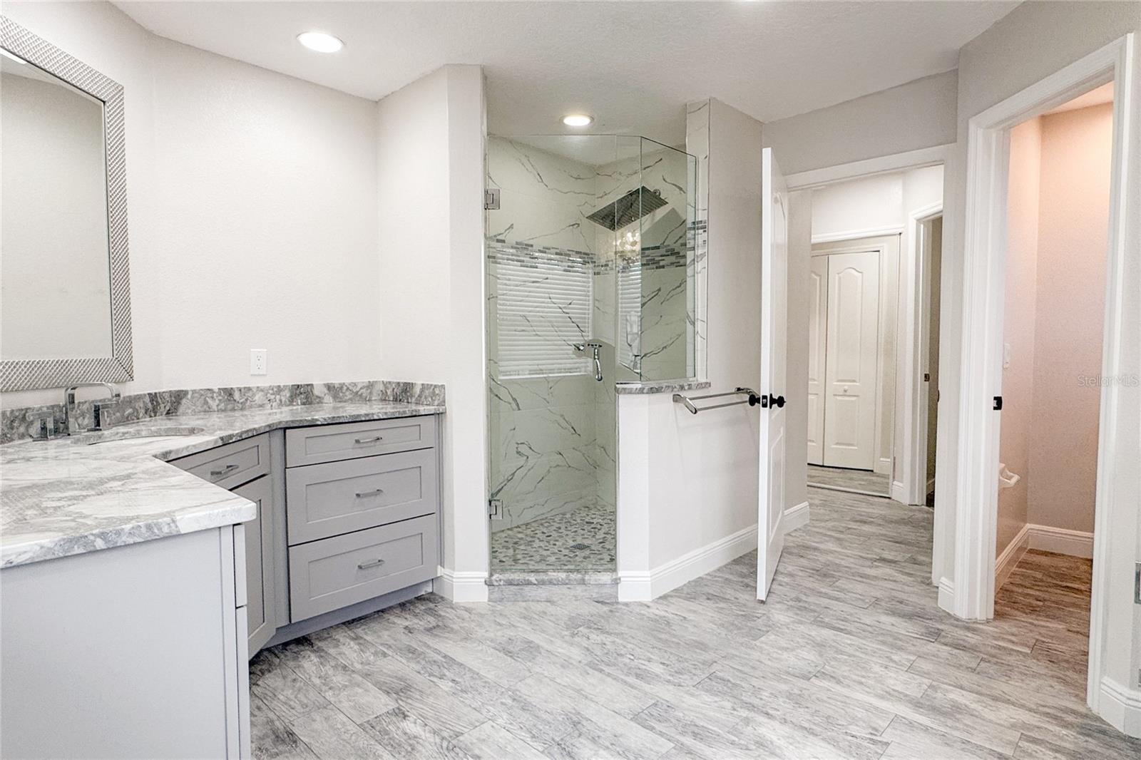 1833 OAK GROVE CHASE DR, ORLANDO, FL, 32820