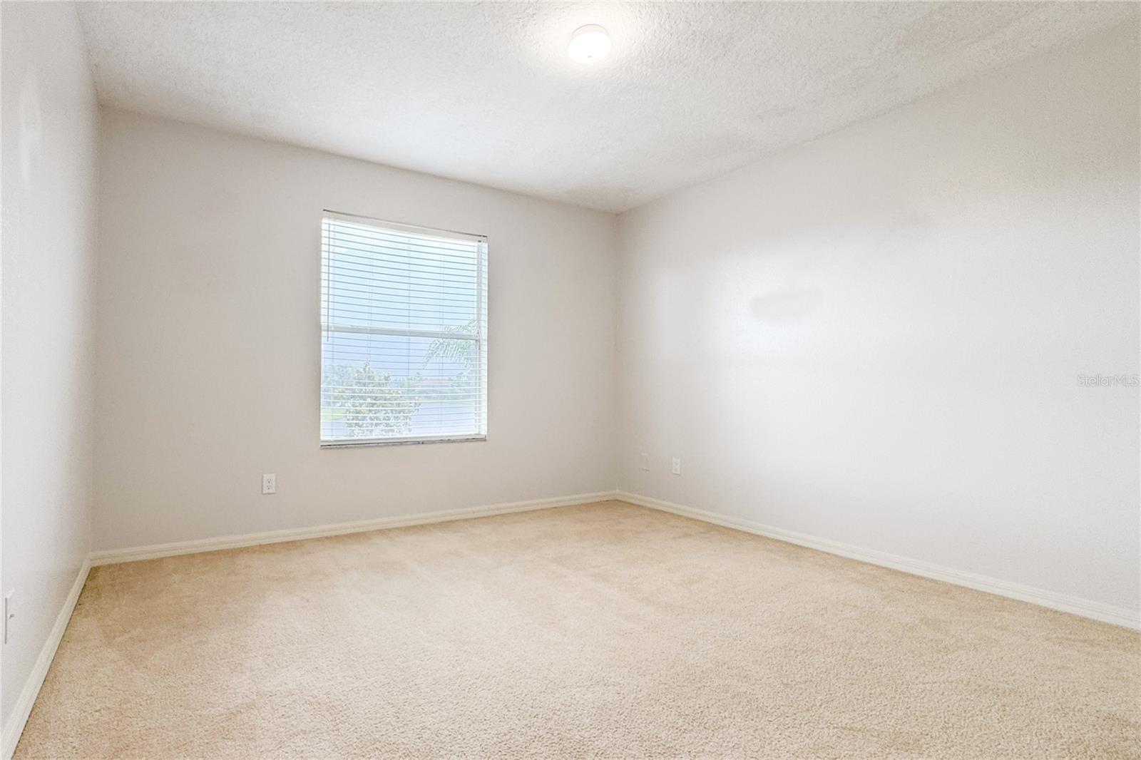 1833 OAK GROVE CHASE DR, ORLANDO, FL, 32820