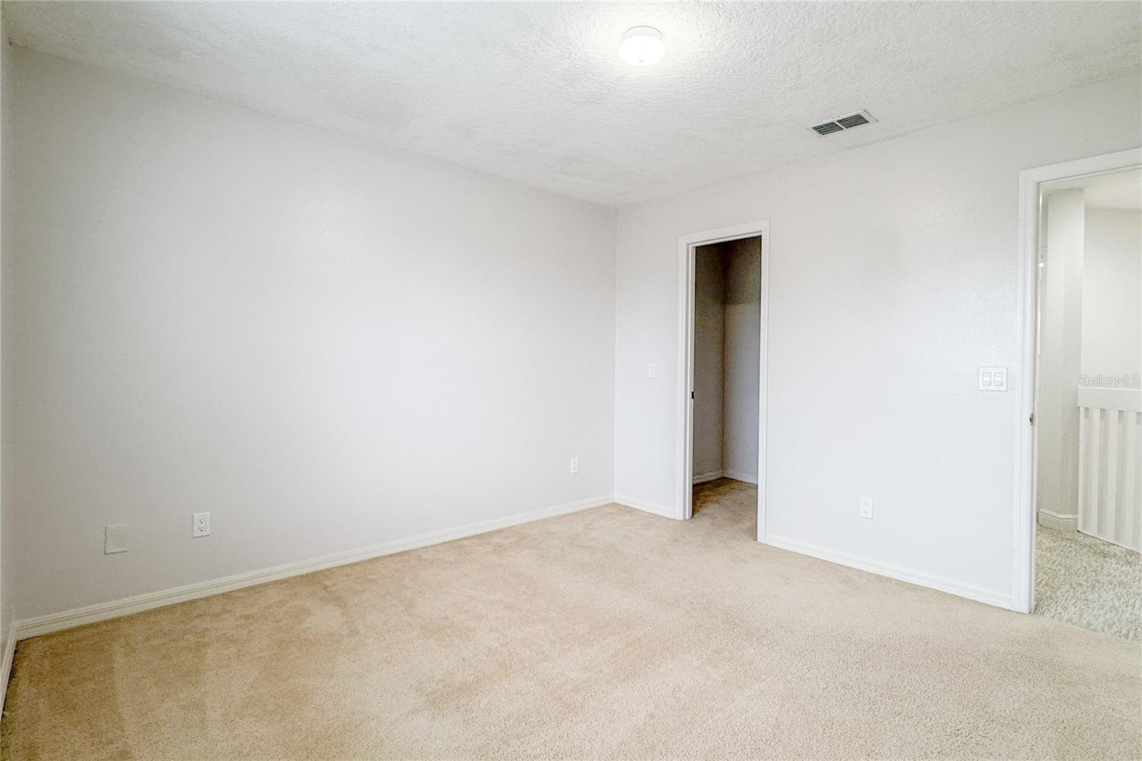 1833 OAK GROVE CHASE DR, ORLANDO, FL, 32820