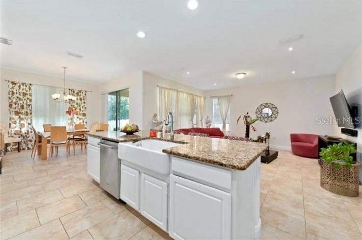 2403 BEACON LANDING CIR, ORLANDO, FL, 32824