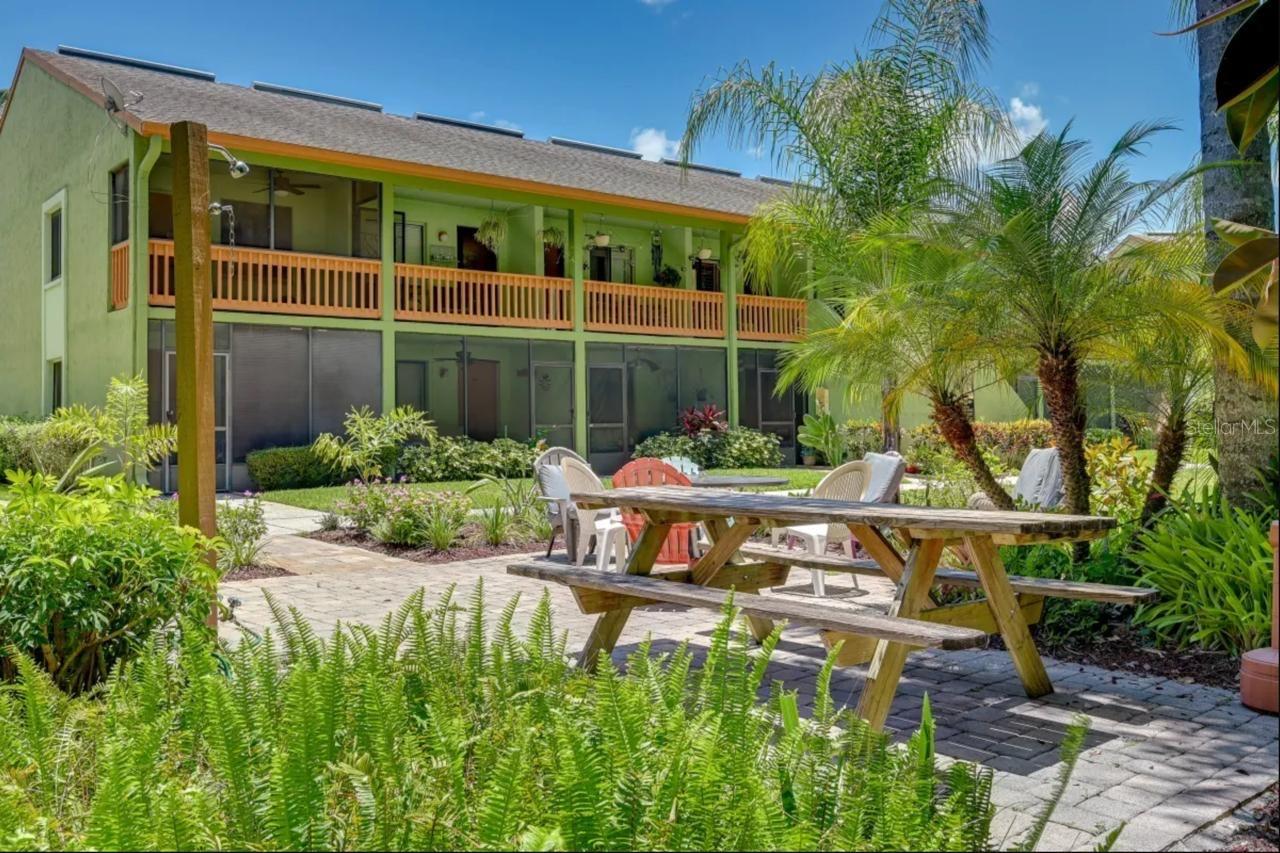 TB8393455 Property Photo