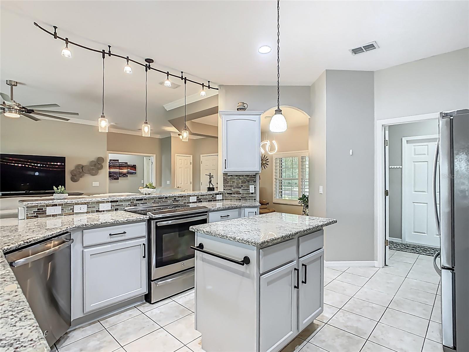 777 GLENDORA RD, POINCIANA, FL, 34759