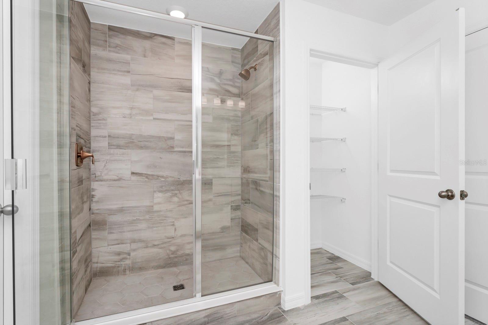 2222 DERWENT DR, DAVENPORT, FL, 33896