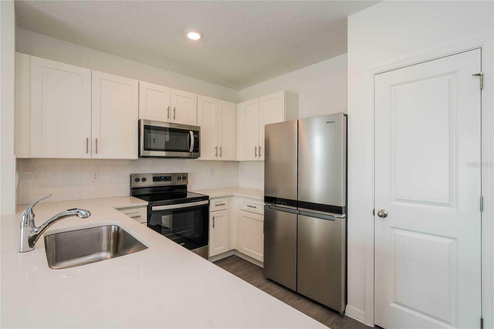 8462 ALPINE MEADOW LN, WESLEY CHAPEL, FL, 33545