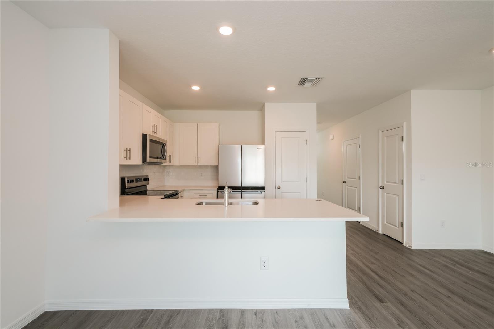 8462 ALPINE MEADOW LN, WESLEY CHAPEL, FL, 33545