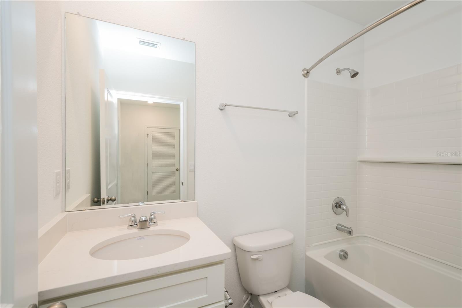 8498 LOFTY TIMBER WAY, WESLEY CHAPEL, FL, 33545