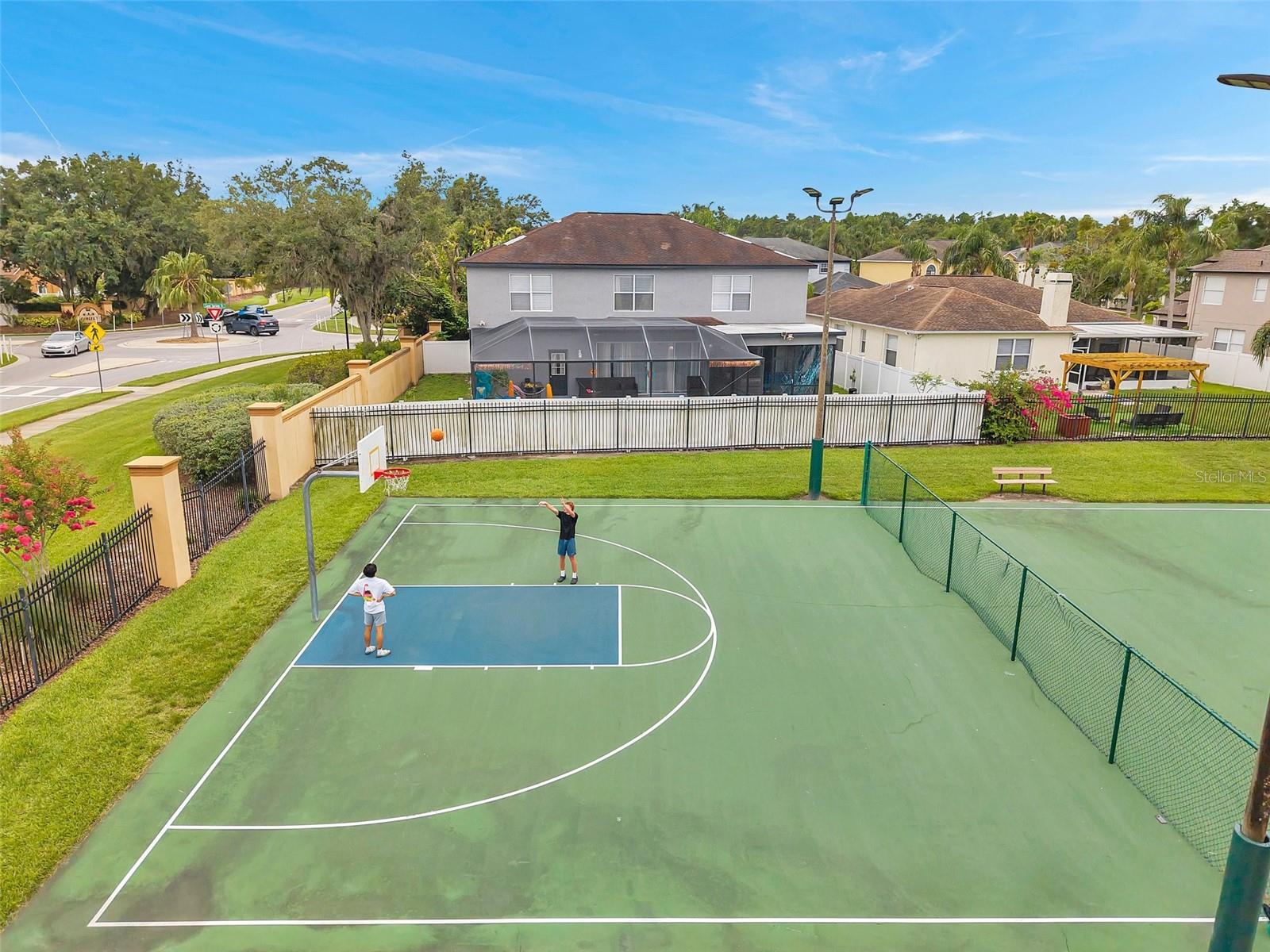 27133 SEA BREEZE WAY, WESLEY CHAPEL, FL, 33544