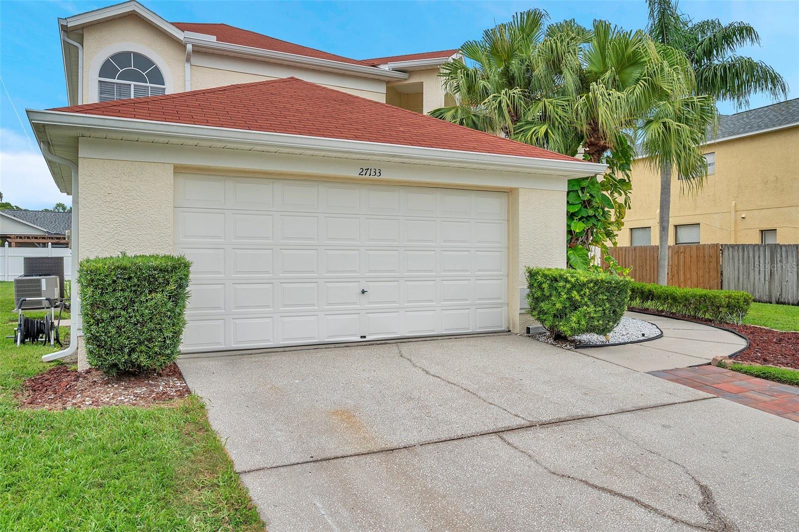 27133 SEA BREEZE WAY, WESLEY CHAPEL, FL, 33544