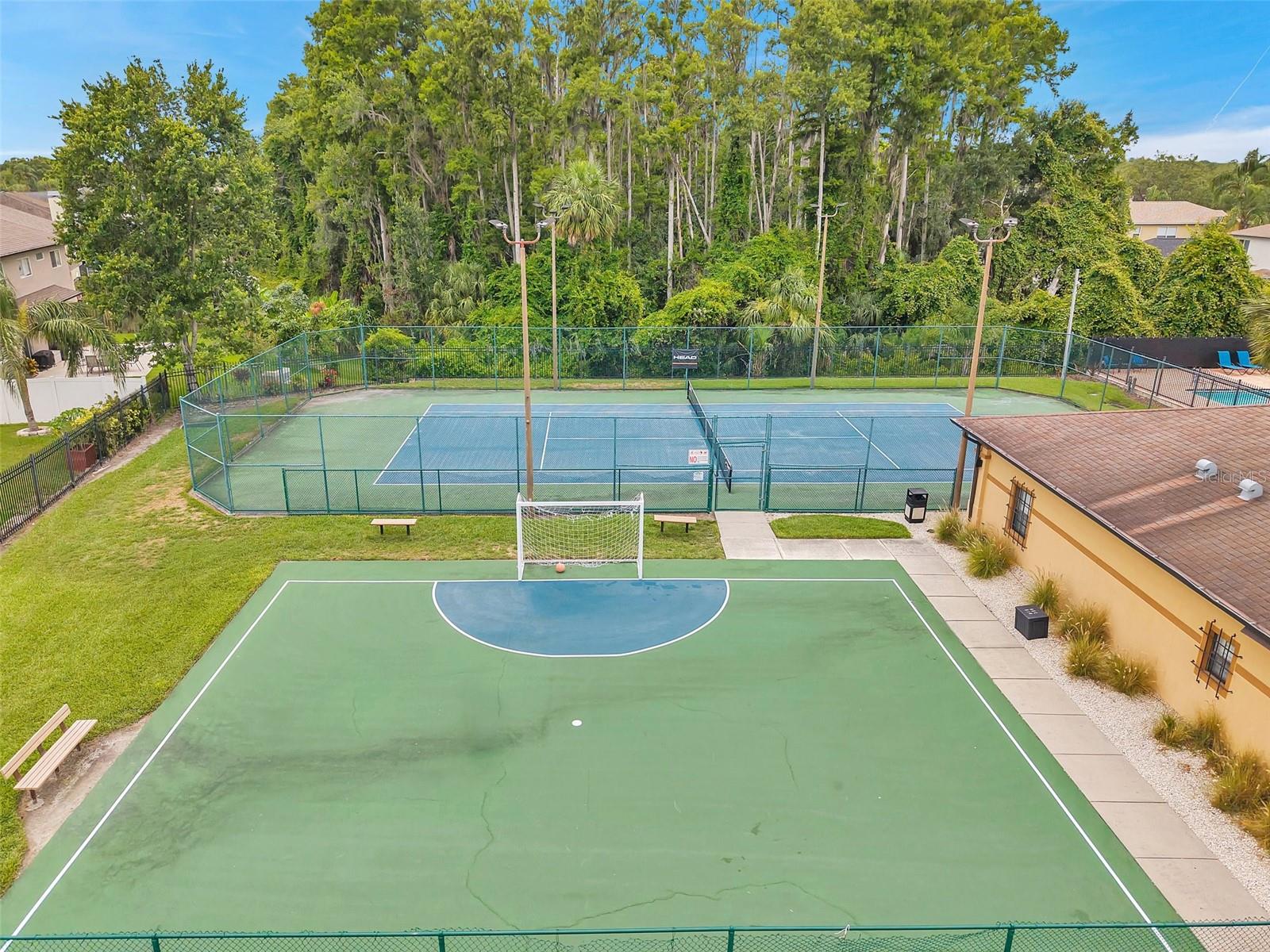 27133 SEA BREEZE WAY, WESLEY CHAPEL, FL, 33544