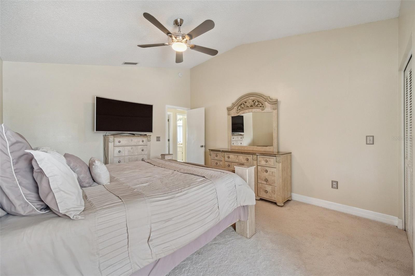 27133 SEA BREEZE WAY, WESLEY CHAPEL, FL, 33544