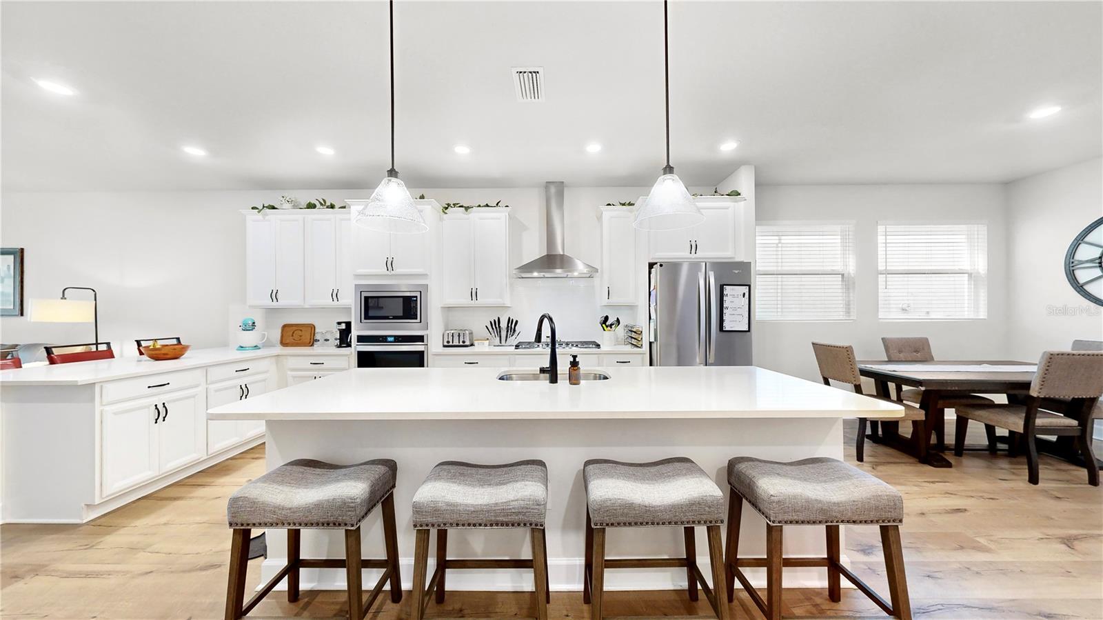 5645 DEL CORONADO DR, APOLLO BEACH, FL, 33572