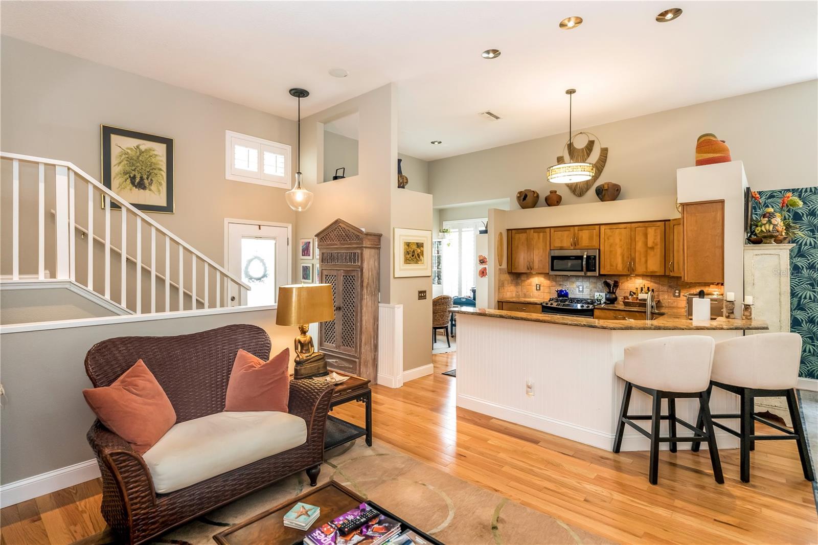 275 BAYOU CIR, DEBARY, FL, 32713