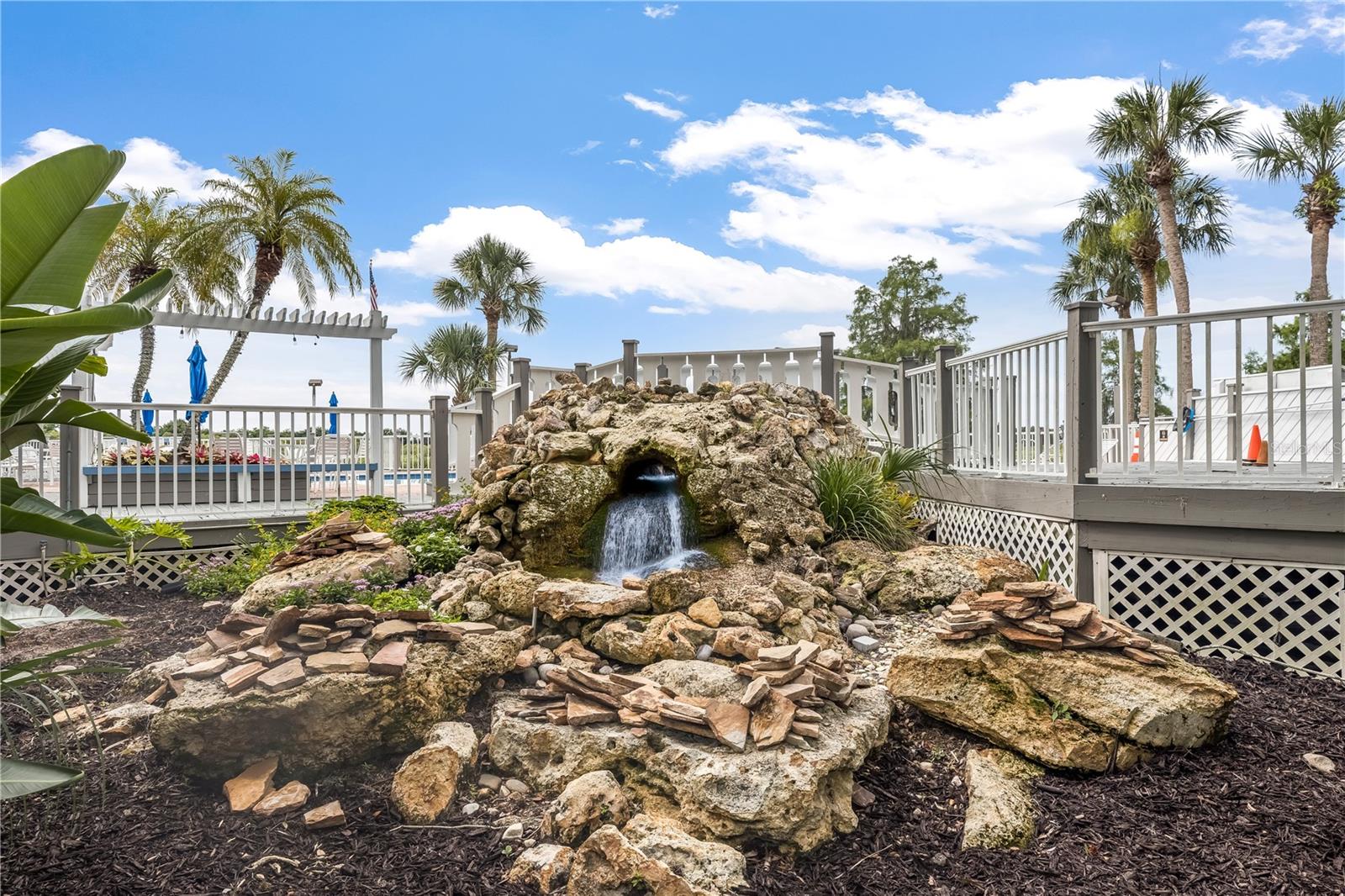 275 BAYOU CIR, DEBARY, FL, 32713