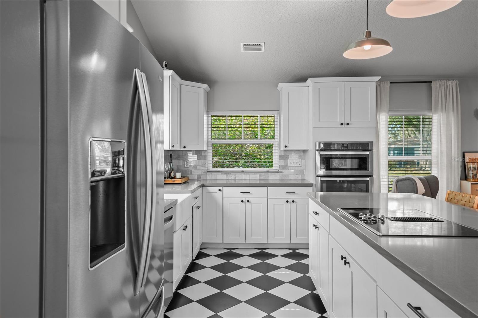 3315 W HAWTHORNE RD, TAMPA, FL, 33611