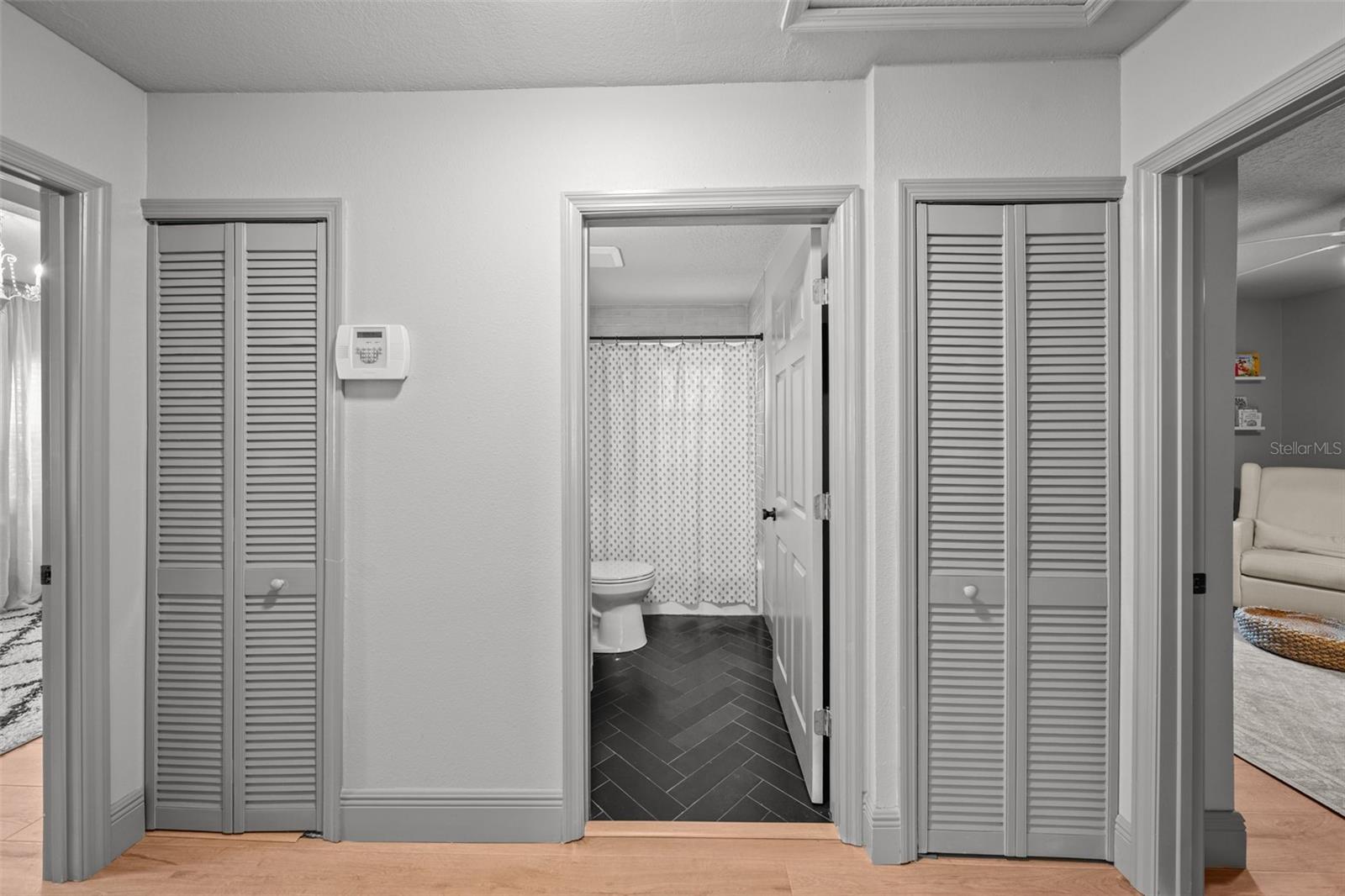 3315 W HAWTHORNE RD, TAMPA, FL, 33611