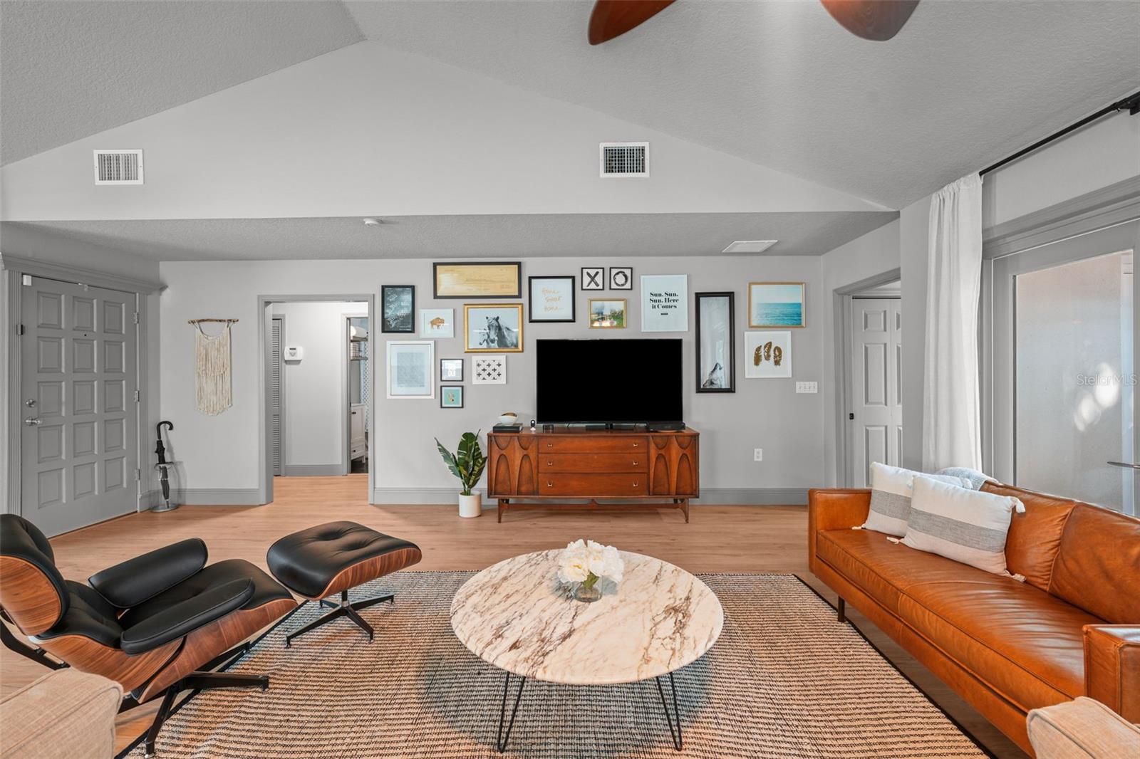 3315 W HAWTHORNE RD, TAMPA, FL, 33611