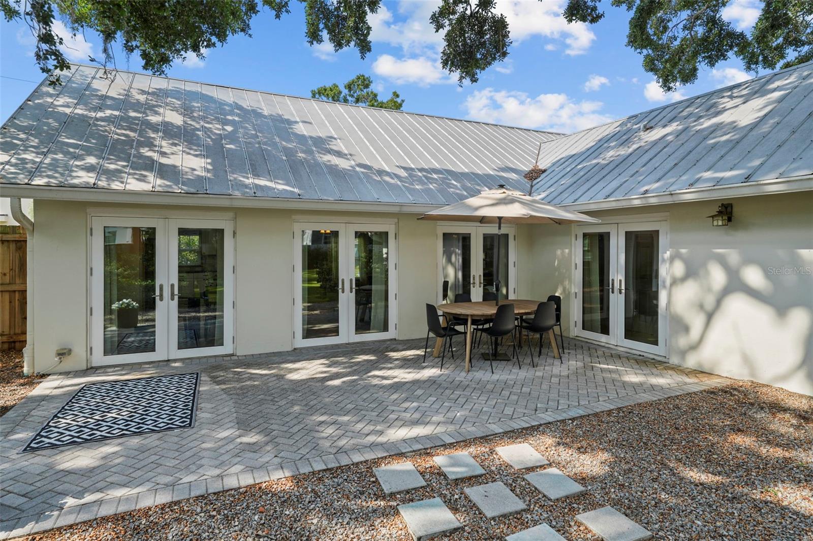 3315 W HAWTHORNE RD, TAMPA, FL, 33611