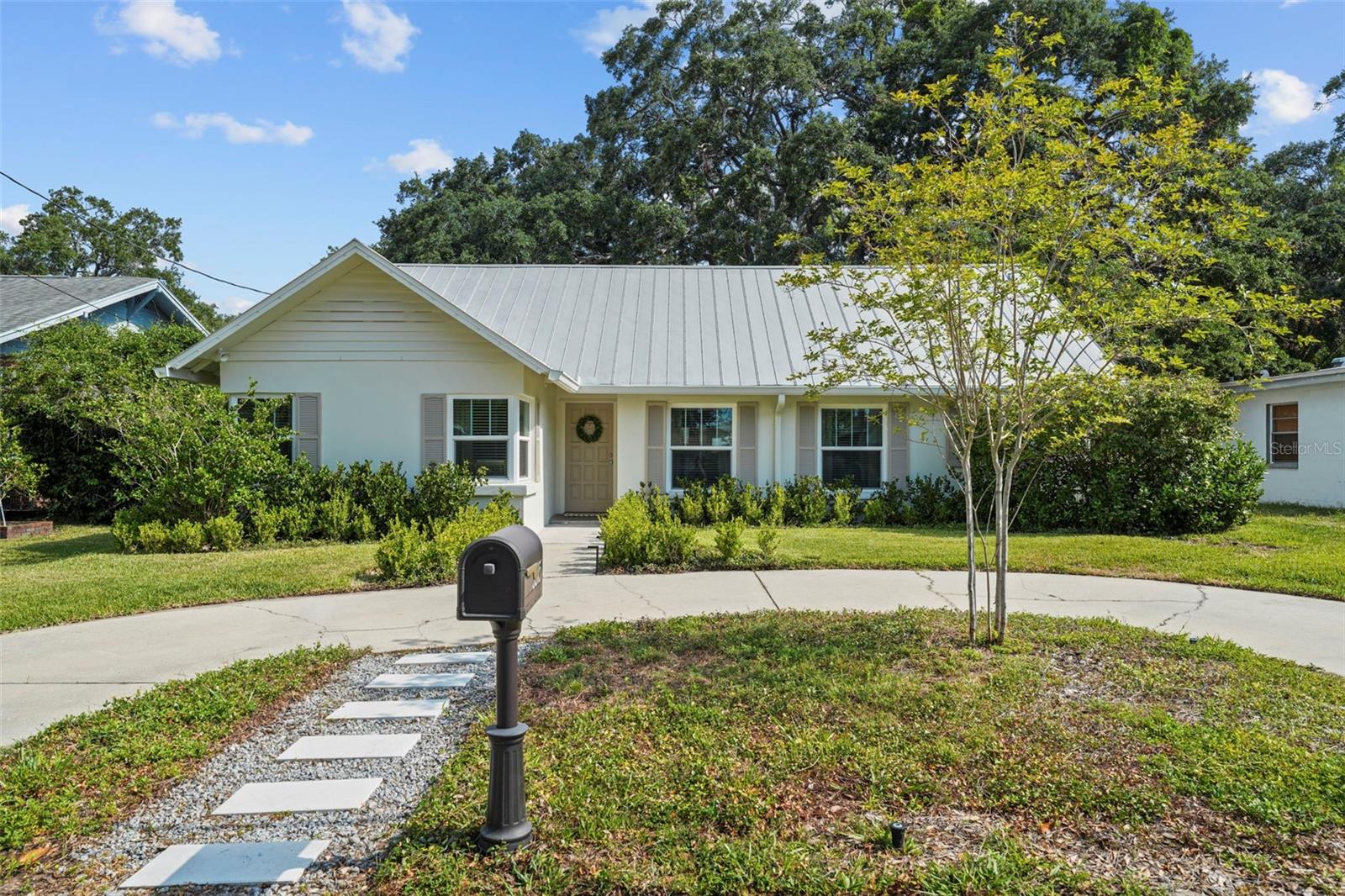 3315 W HAWTHORNE RD, TAMPA, FL, 33611