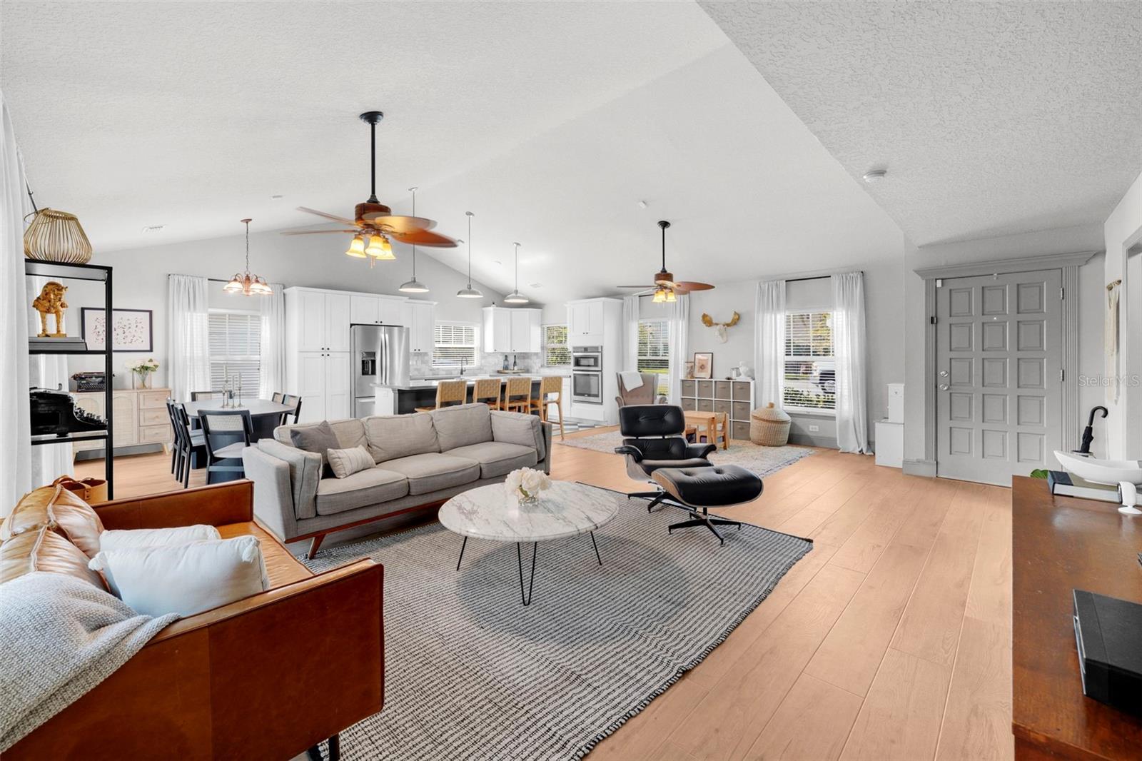 3315 W HAWTHORNE RD, TAMPA, FL, 33611