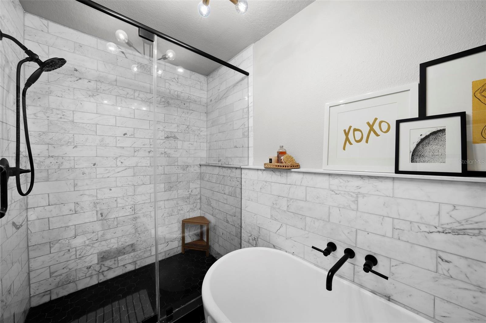 3315 W HAWTHORNE RD, TAMPA, FL, 33611