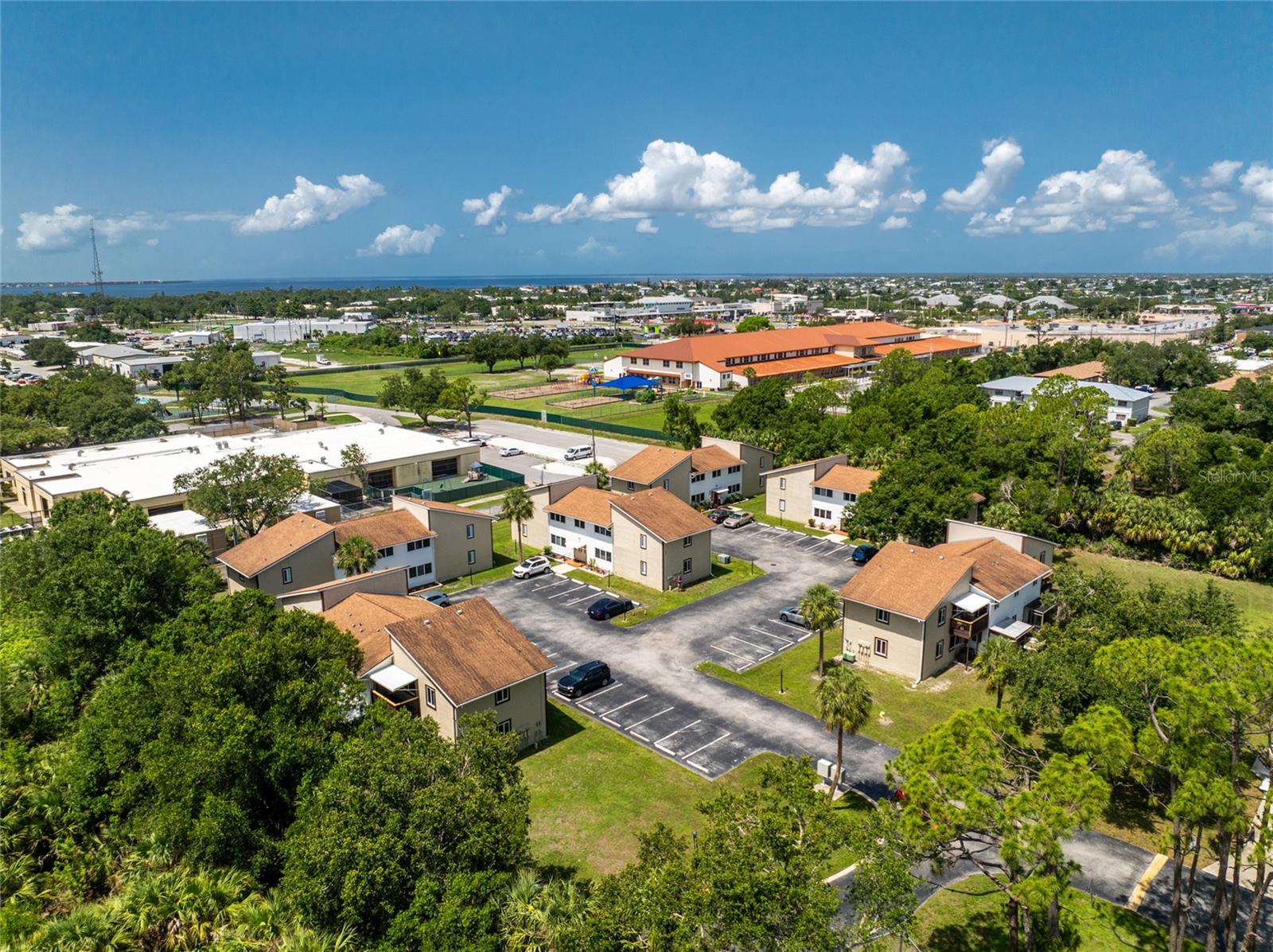 C7510838 Property Photo