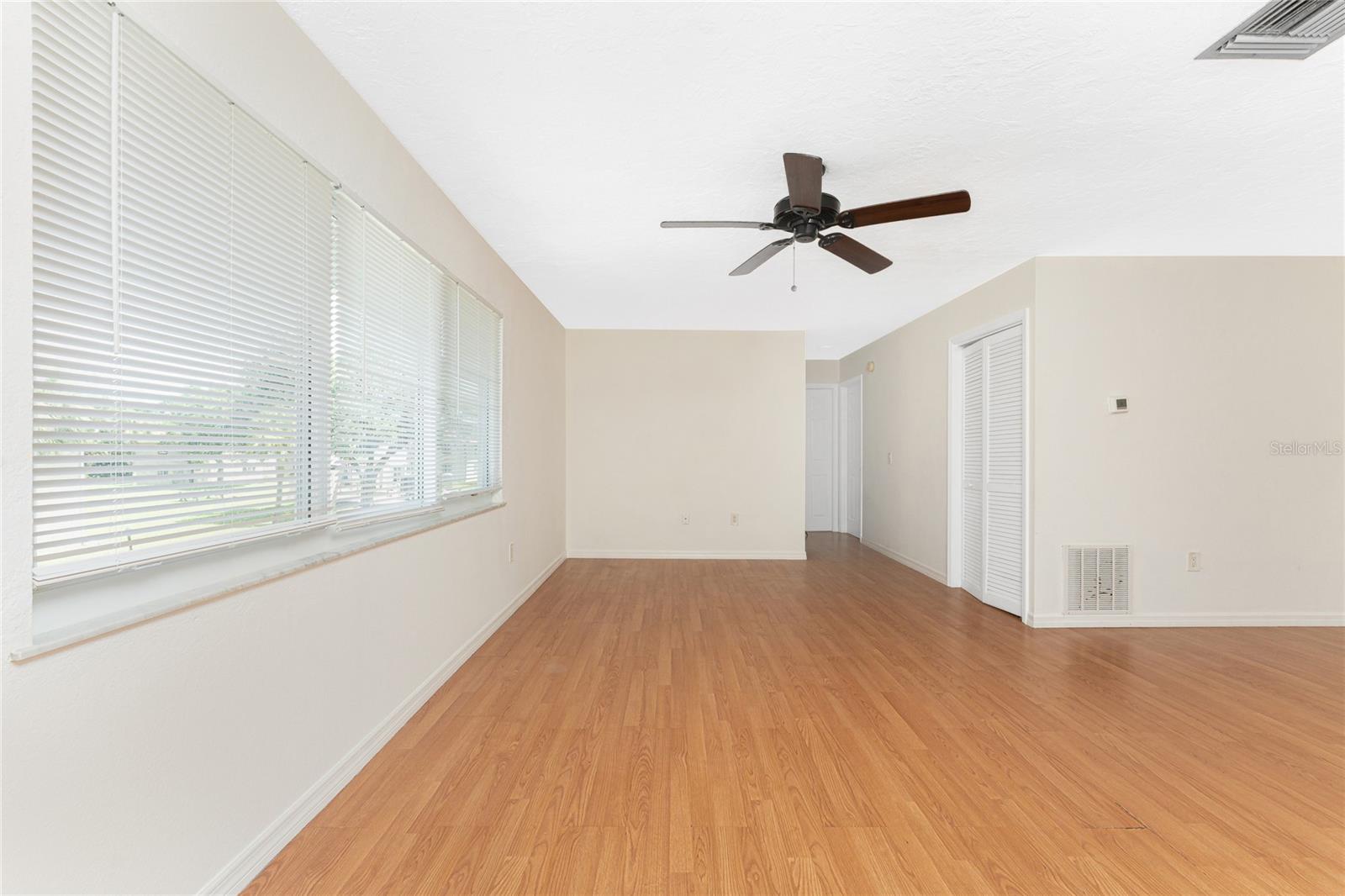 C7510838 Property Photo