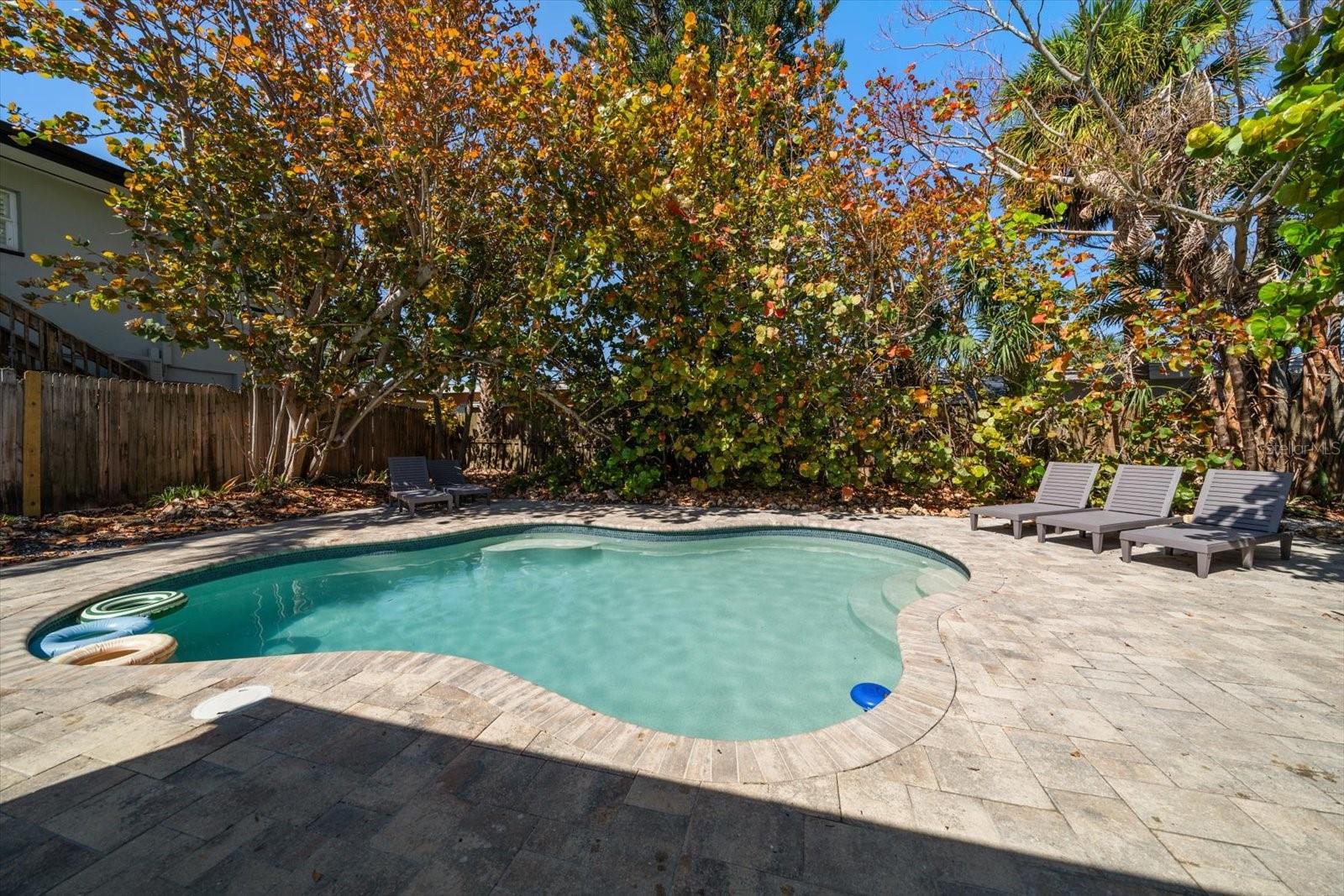 608 BAY ESPLANADE, CLEARWATER BEACH, FL, 33767