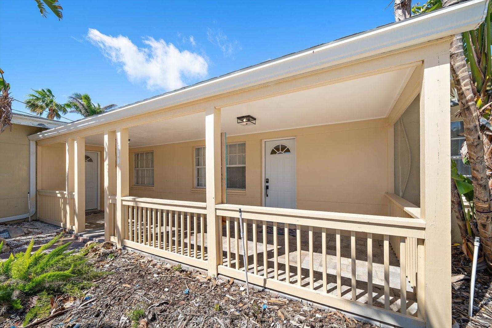 608 BAY ESPLANADE, CLEARWATER BEACH, FL, 33767