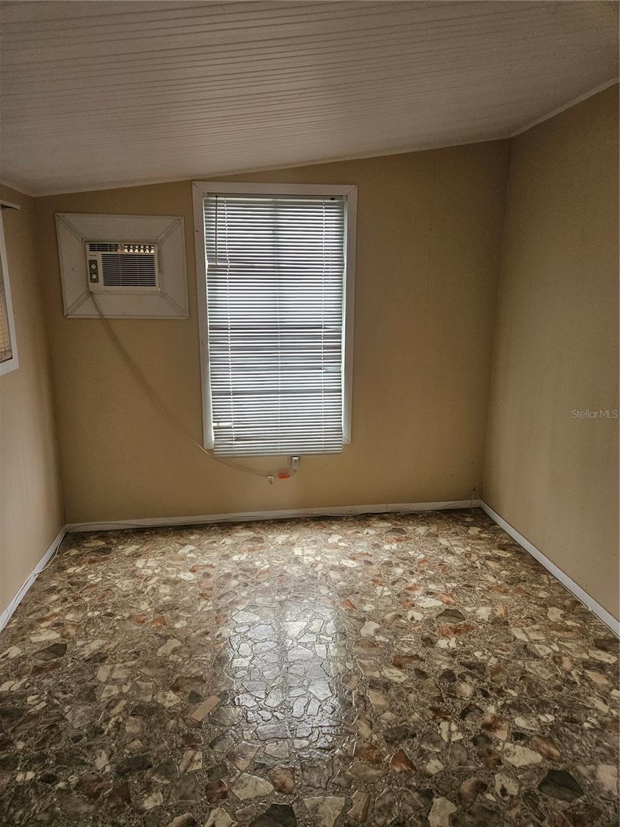 37748 EASY AVE, ZEPHYRHILLS, FL, 33542