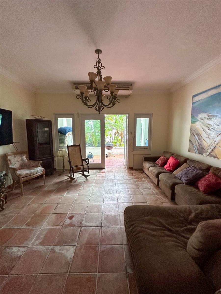 PR9114070 Property Photo