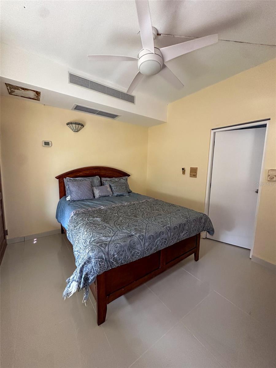 PR9114070 Property Photo