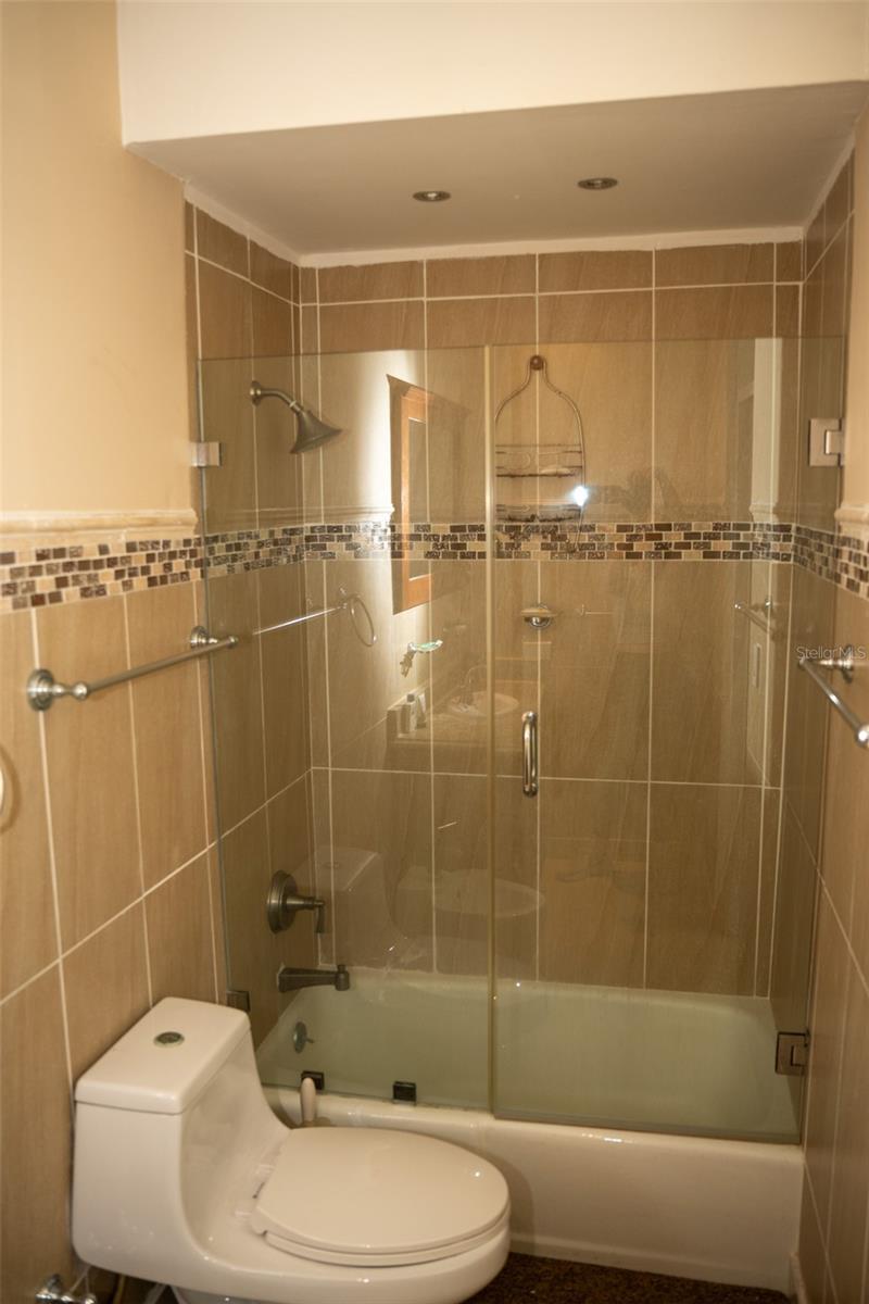 PR9114070 Property Photo