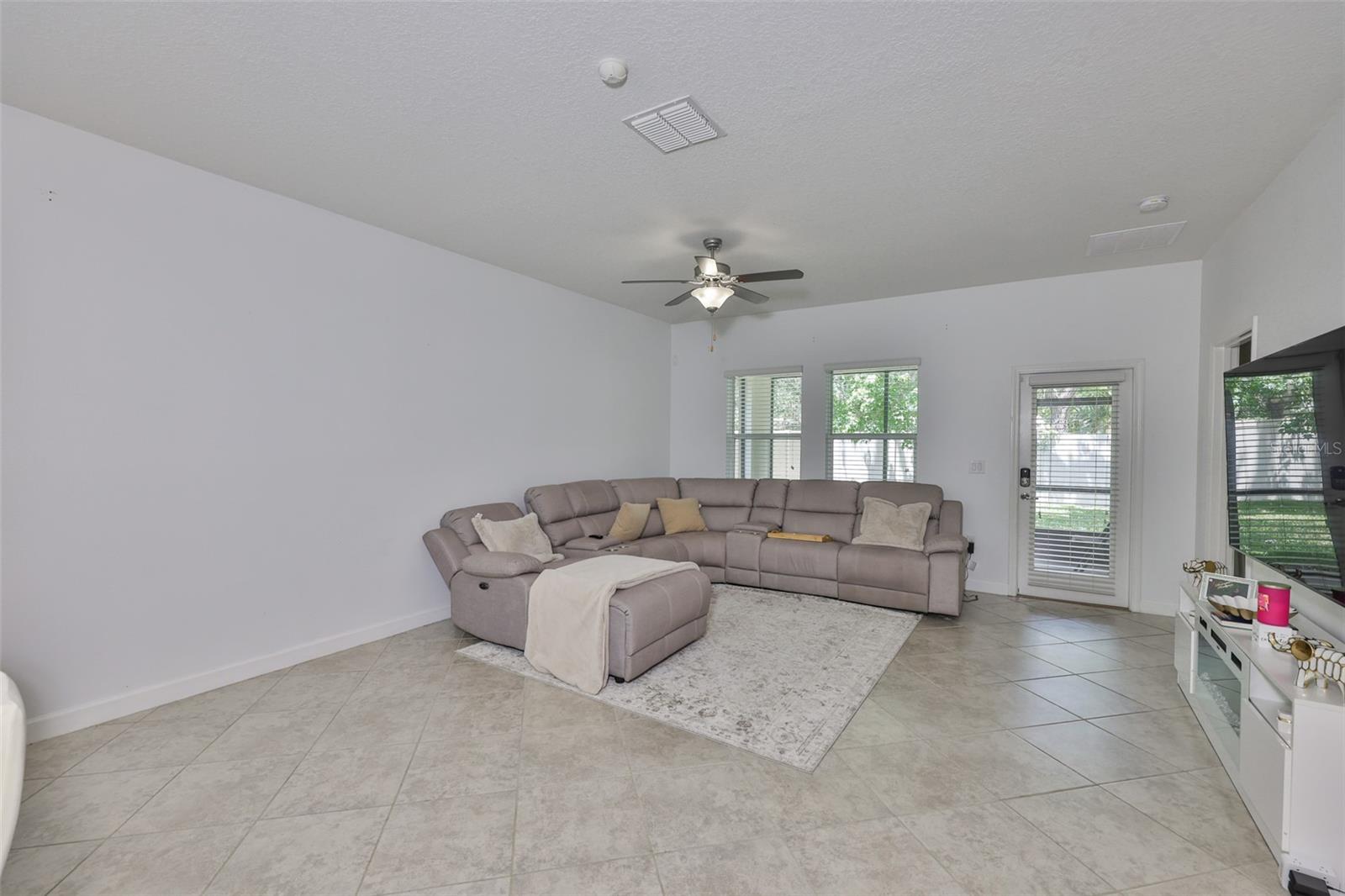 11915 TWILIGHT DARNER PL, RIVERVIEW, FL, 33569