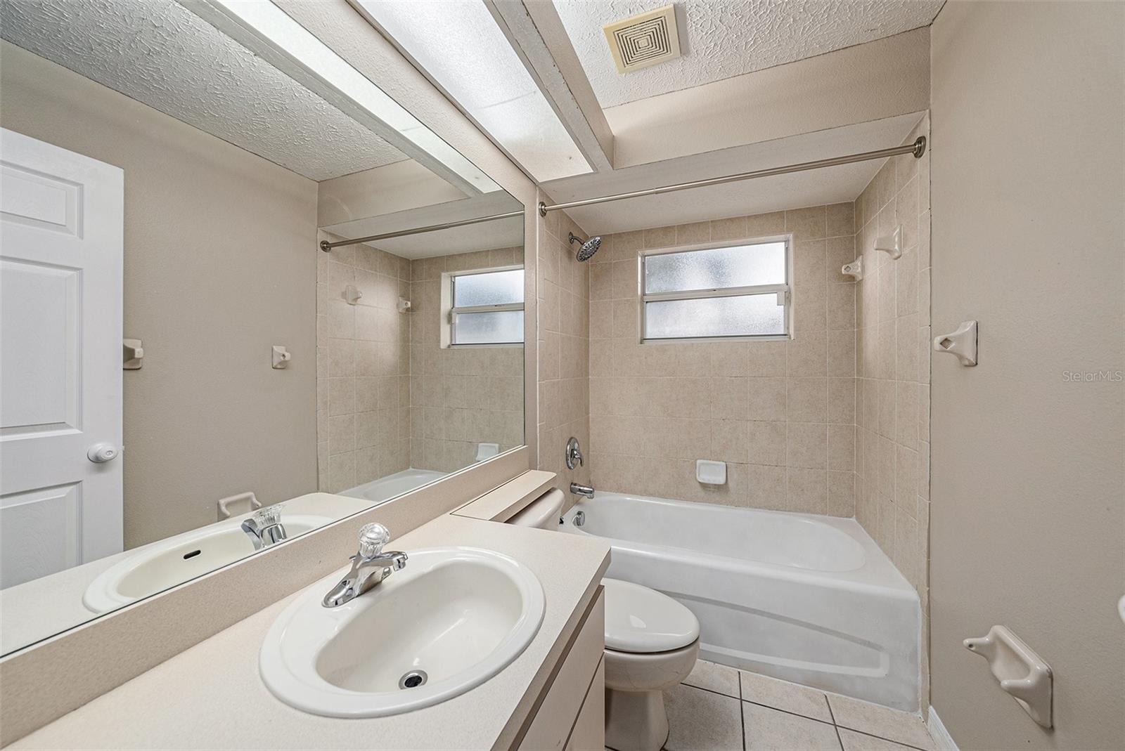 7911 FLORADORA DR, NEW PORT RICHEY, FL, 34654