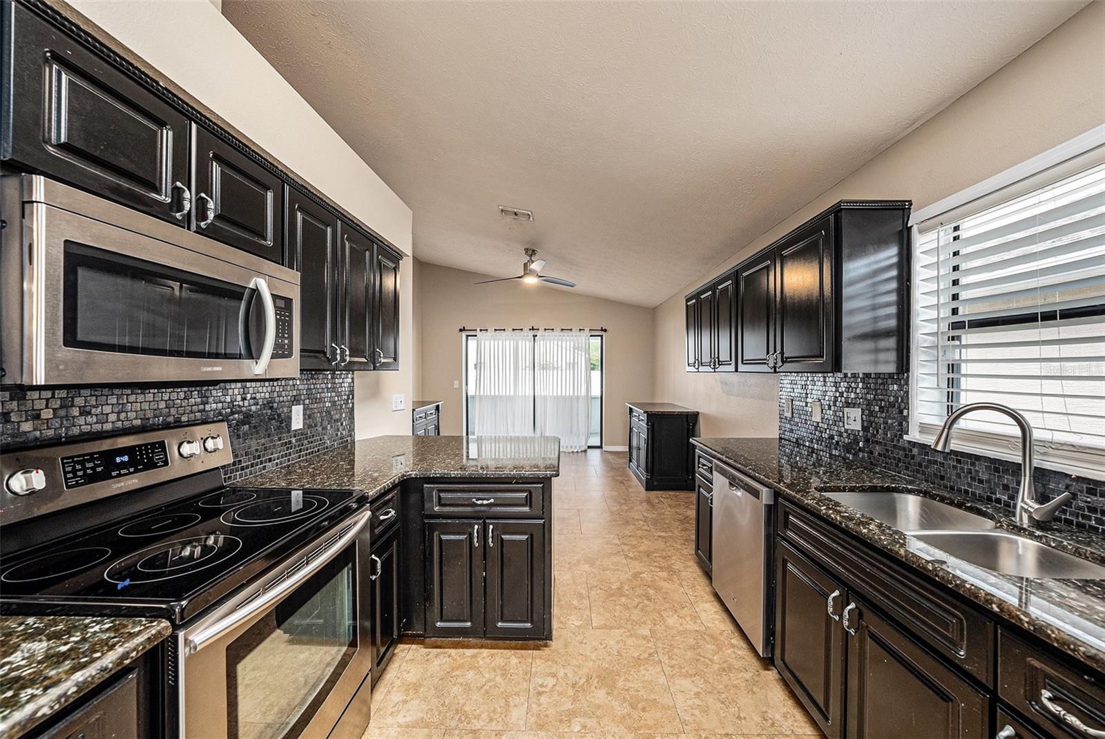 7911 FLORADORA DR, NEW PORT RICHEY, FL, 34654