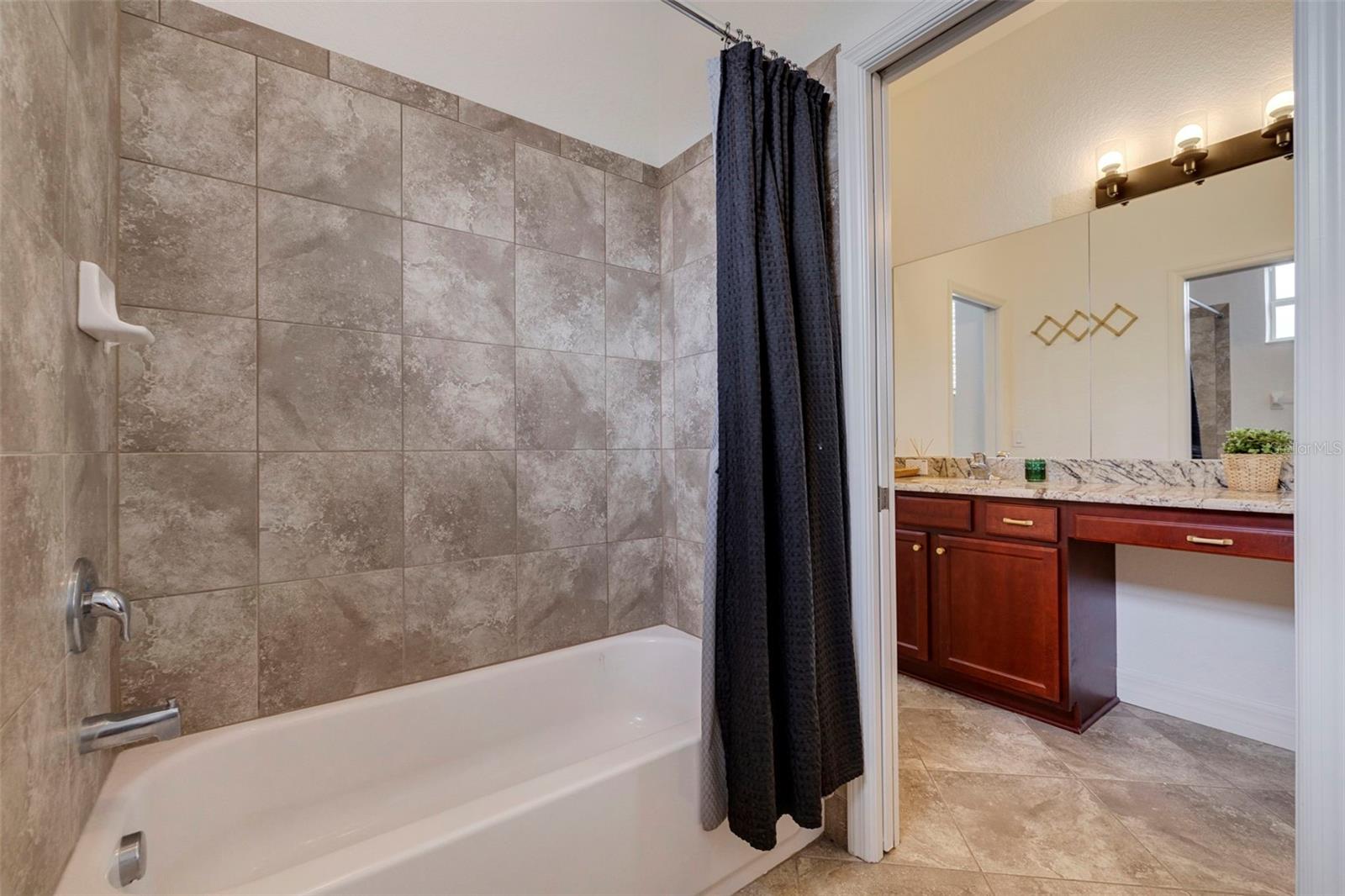 205 BENGAL CIR, OLDSMAR, FL, 34677