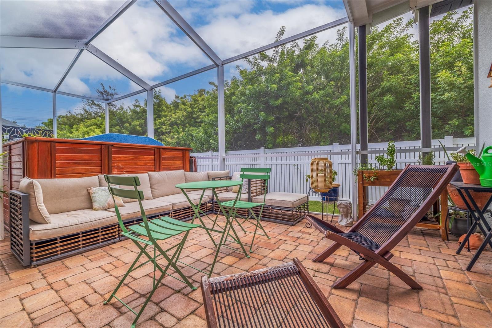 205 BENGAL CIR, OLDSMAR, FL, 34677