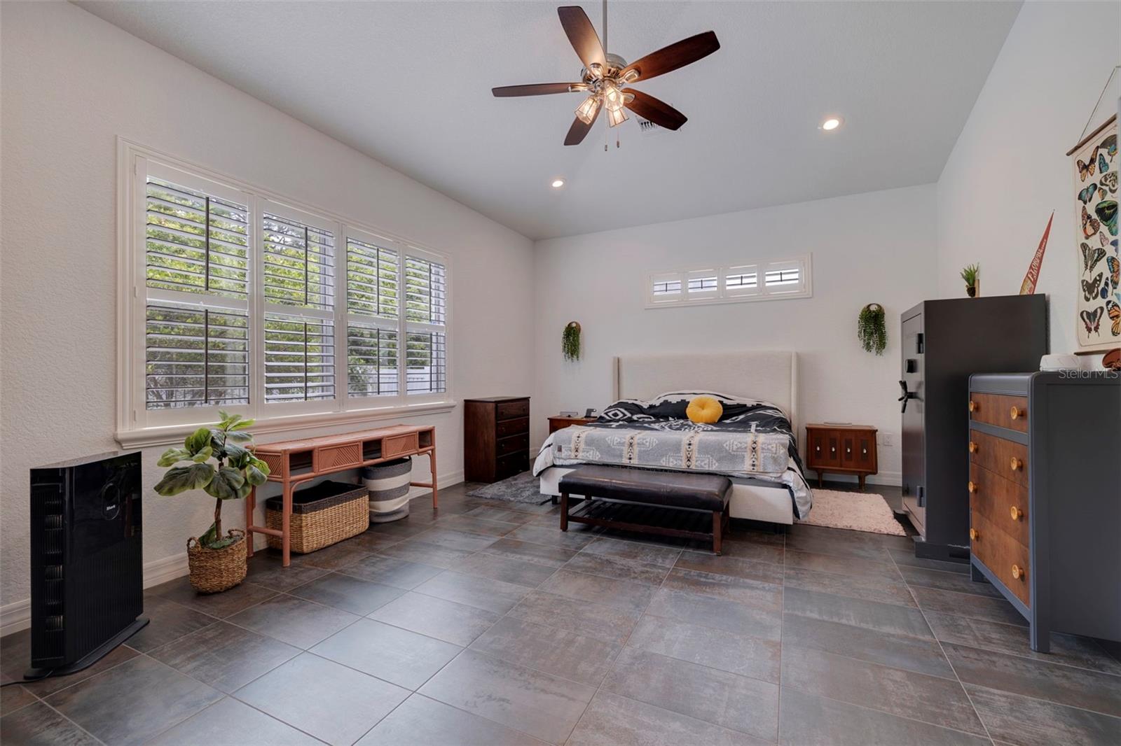 205 BENGAL CIR, OLDSMAR, FL, 34677