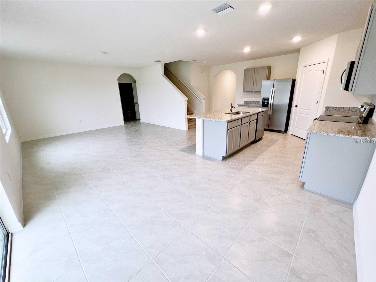 6820 CRANES ROOST RD, HARMONY, FL, 34773