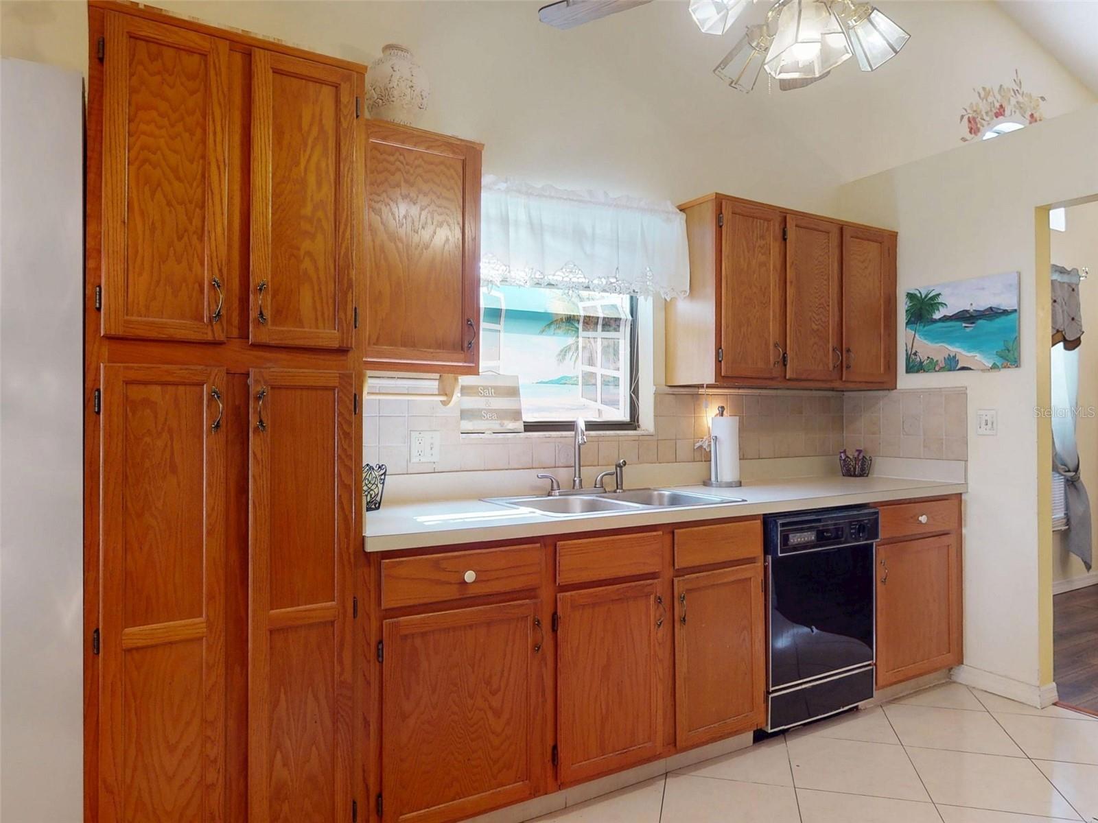 686 MIDDLEBURY LOOP, NEW SMYRNA BEACH, FL, 32168