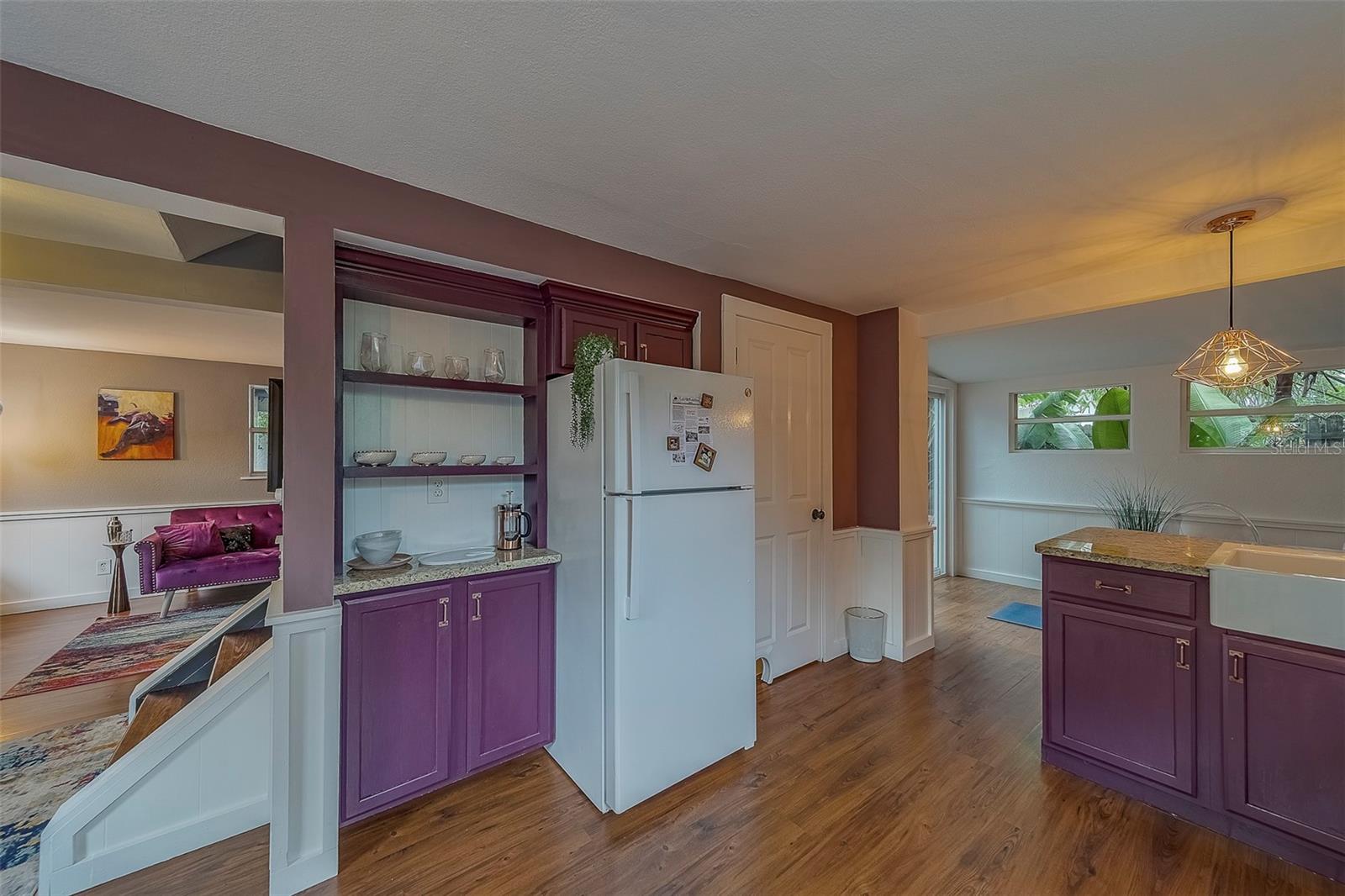 2412 BURLINGTON AVE N, ST PETERSBURG, FL, 33713