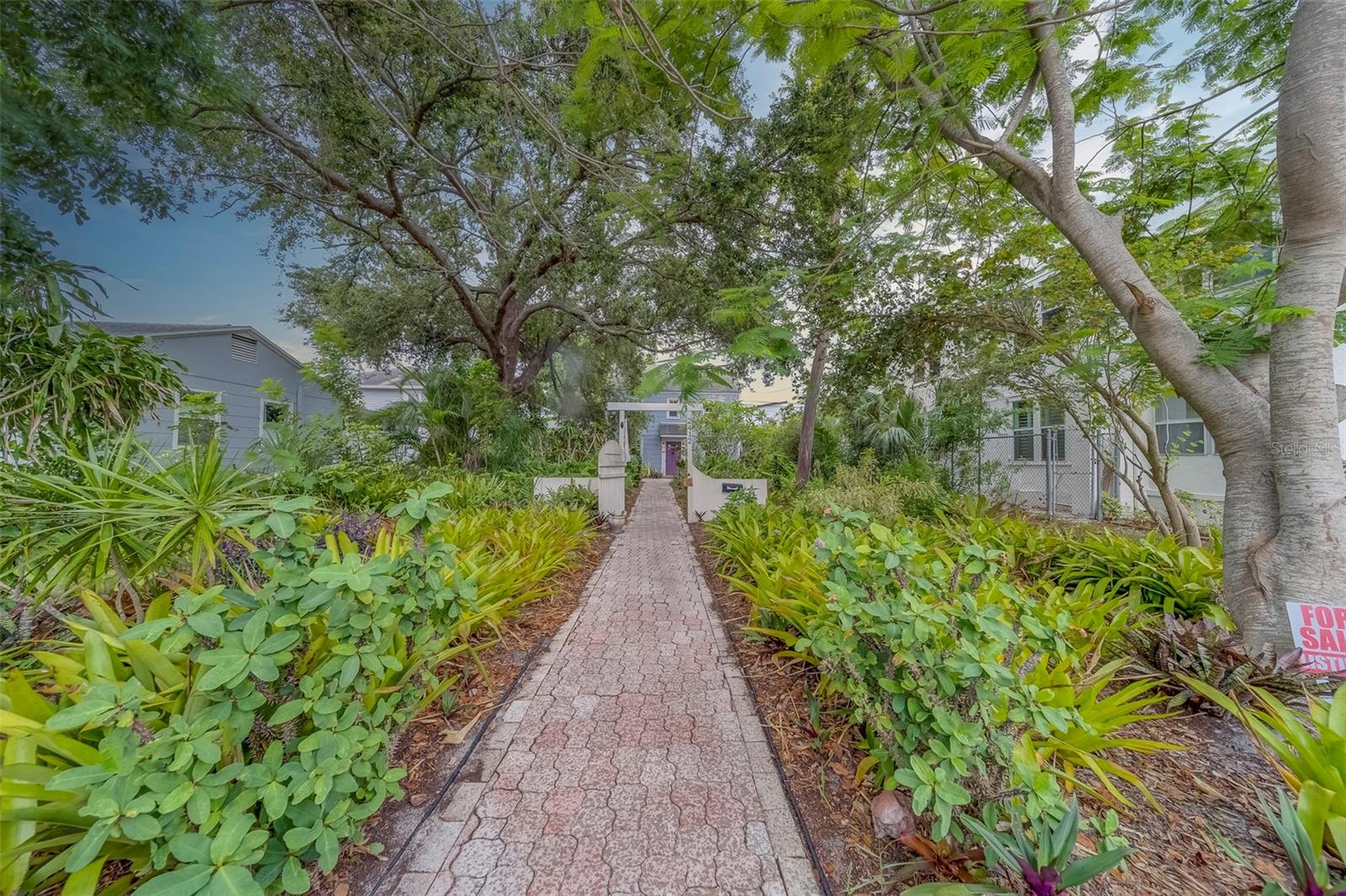 2412 BURLINGTON AVE N, ST PETERSBURG, FL, 33713