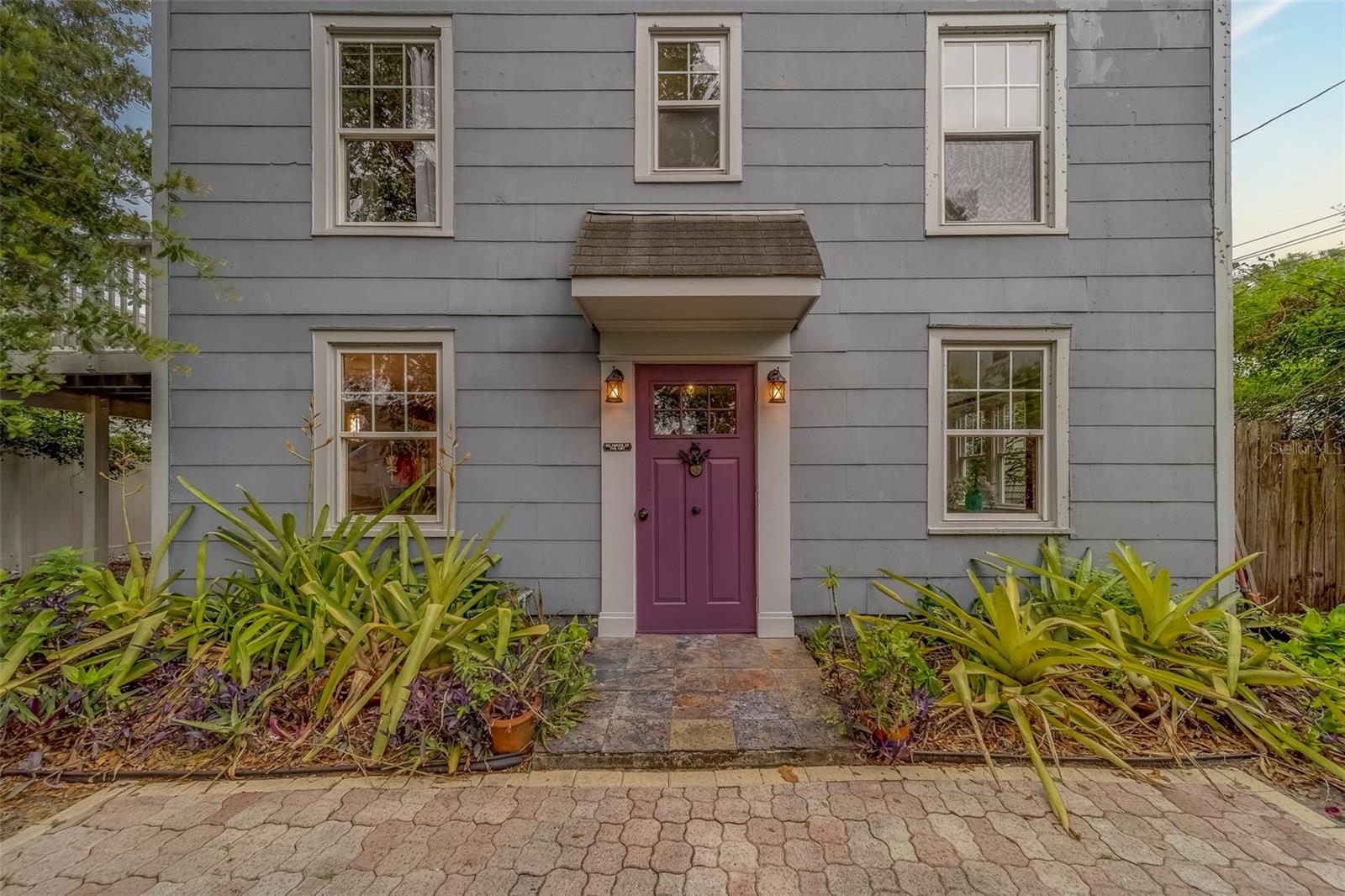 2412 BURLINGTON AVE N, ST PETERSBURG, FL, 33713