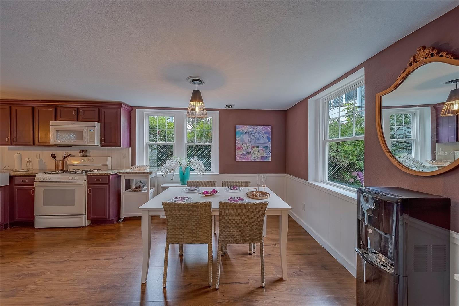 2412 BURLINGTON AVE N, ST PETERSBURG, FL, 33713