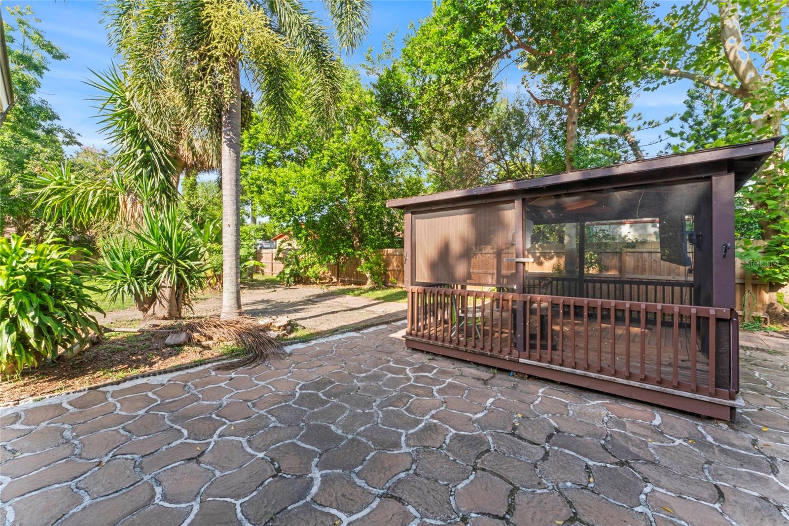 1127 WYATT ST N, CLEARWATER, FL, 33756