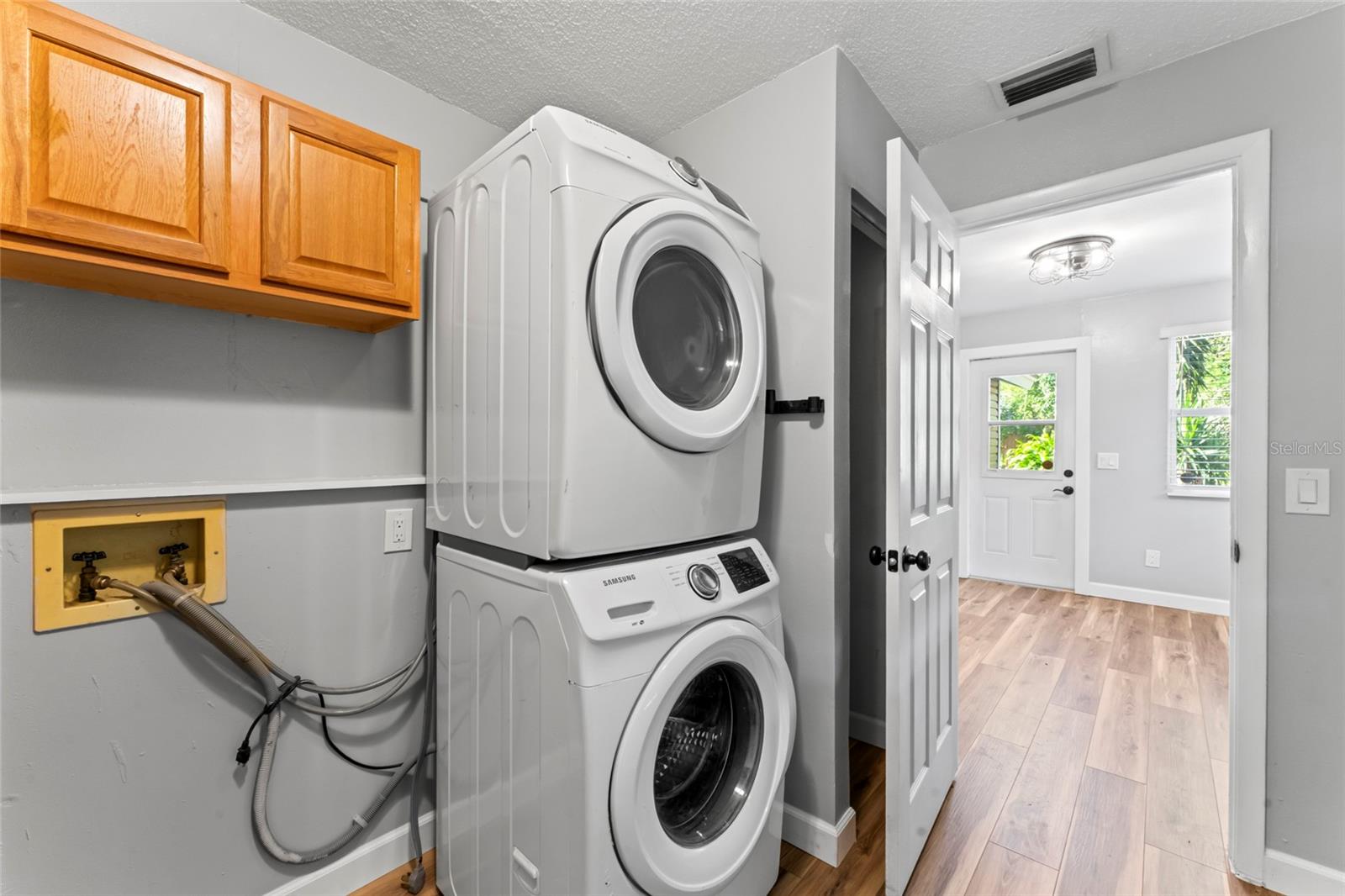 1127 WYATT ST N, CLEARWATER, FL, 33756